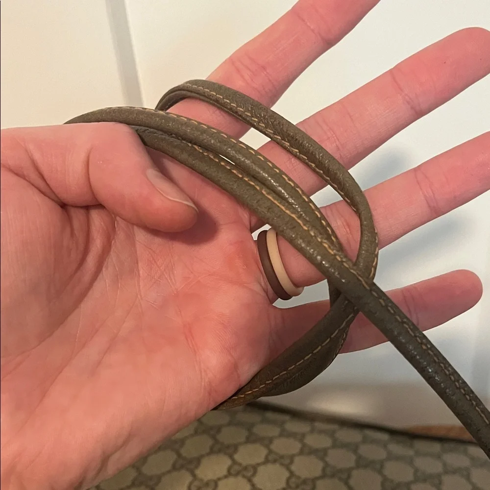 Gucci Beige & Brown GG Supreme Crossbody Bag - Picture 9 of 12